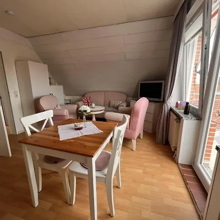 6 Im Haus Sylvia, Appartement *